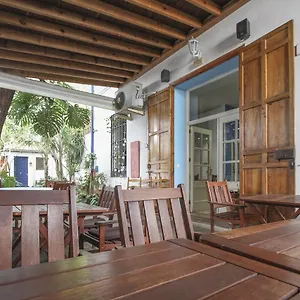 2* Pensionat Acacias