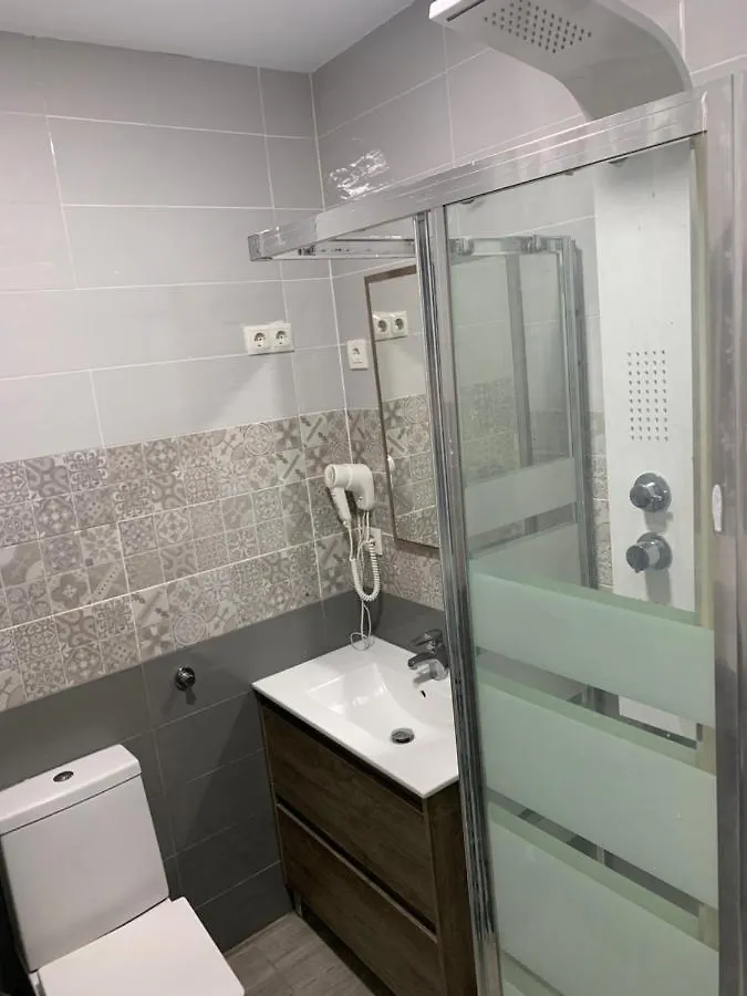 Viviendas La Placita Centro Malaga 2*,
